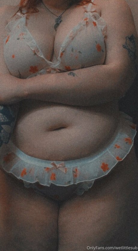 wetlittlesub top akt foto