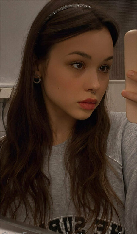 ketty cute free erotische kunst foto