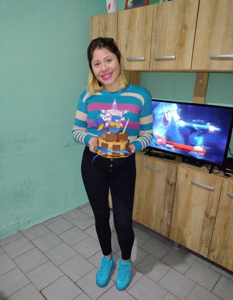 lunaestrella10 erwachsene hübsche foto