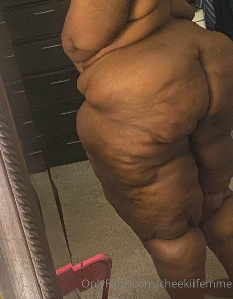 cheekiifemme heiße sex foto