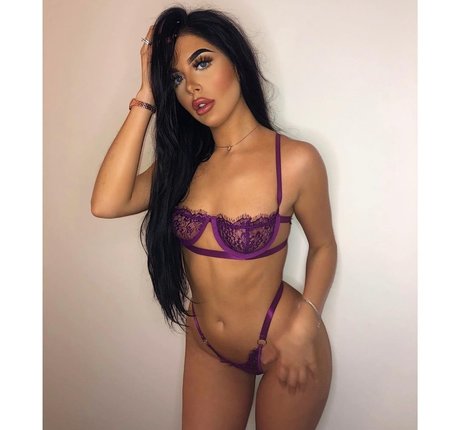 Emily Oldring top sex bilder