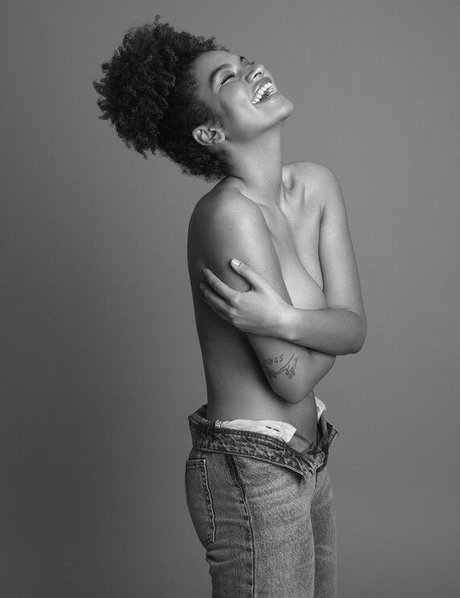 Ange Sophie Reich nackt hd foto