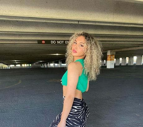 kickingitwithk porno exklusive bilder