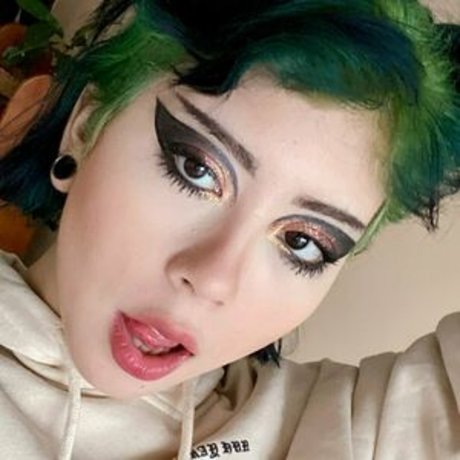 mistressroxybdsm nackt perfekte bild