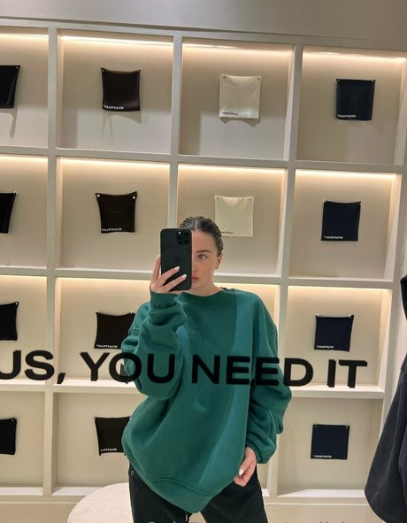 emilykernsx erwachsene schöne foto