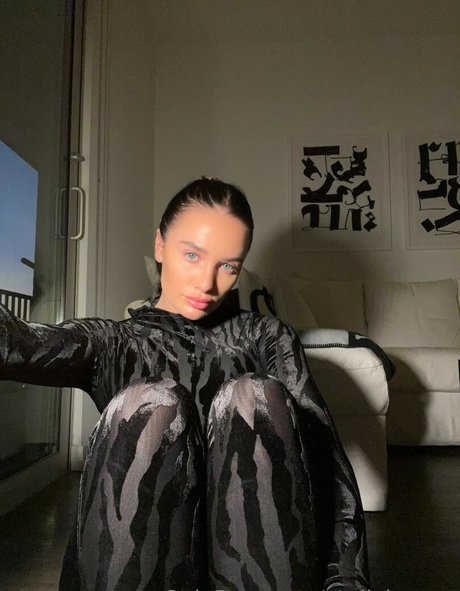 emilykernsx hd pornostar galerie