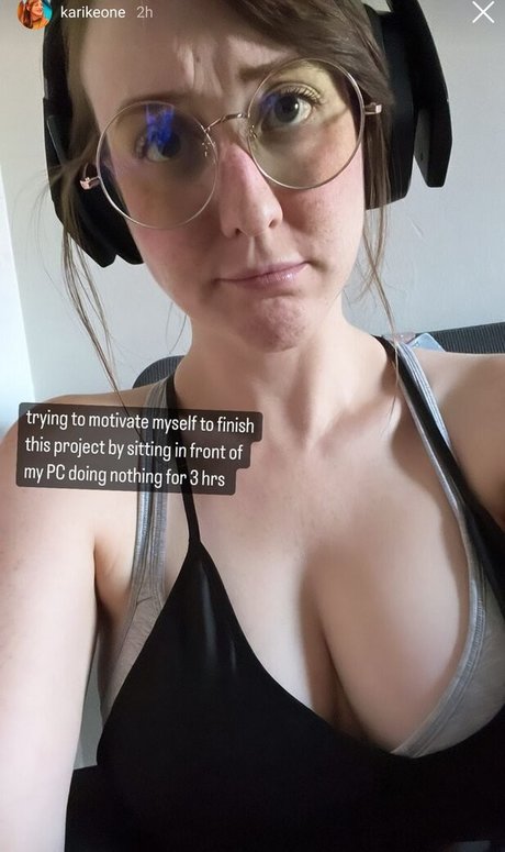 Space Ghost pornostar exklusive archiv