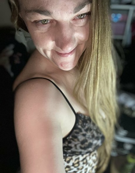 peachvanilla exklusive akt galerie