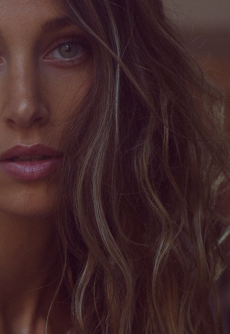 Miacbell pornografische bilder