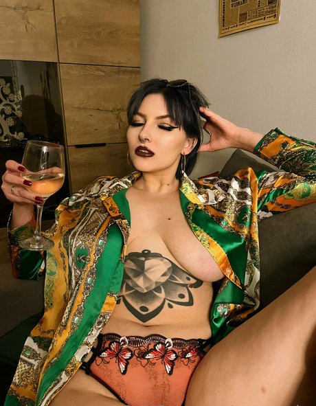 ms mecha heiße sexy bilder