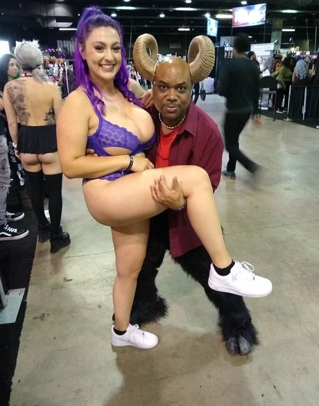 Stormy Daniels exklusive sexy bild