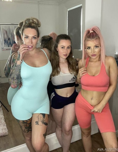 asiatische gilf-onlyfans sexy pornografische bild