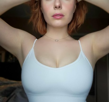 Lily Rogue erotische exklusive archiv