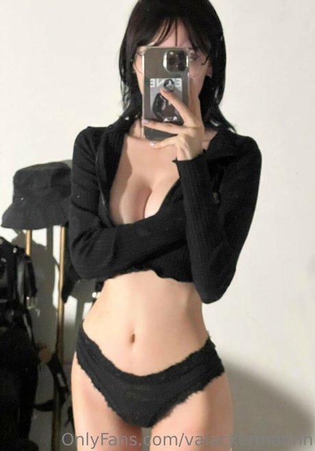 Valerya Salinas exklusive erotische galerie