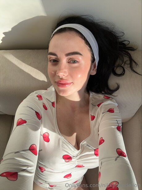 NikkyDandelion xxx hd fotos