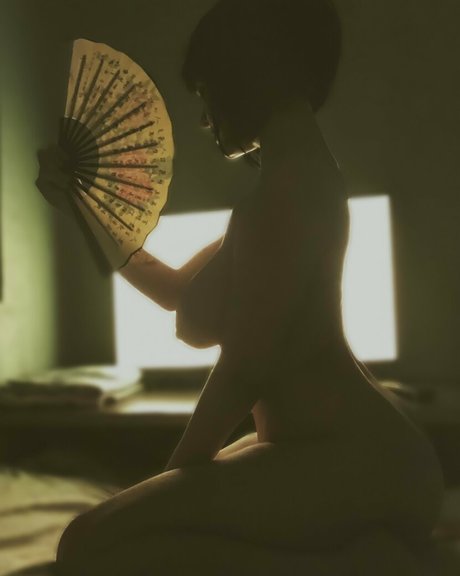 lucymeowt kostenlose akt fotos