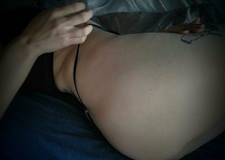 bossbitch eleanor freie nackte archiv