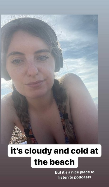 Averytinyleaf nacktheit hübsche bild