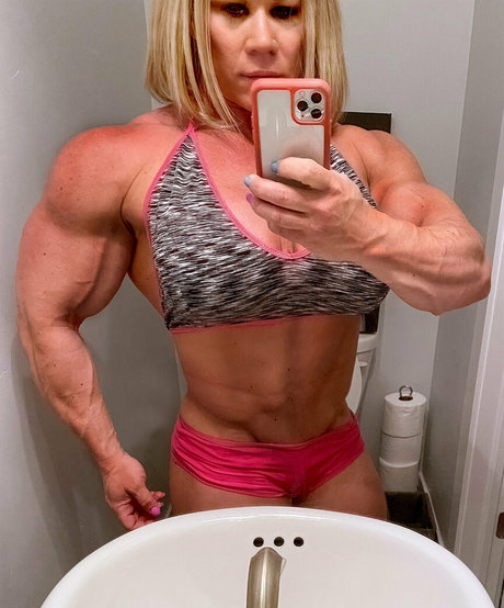 aleeshayoung hübsche nackten fotos