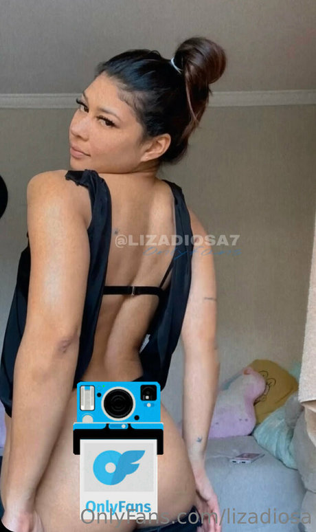 lizadiosa schauspielerin sexy bild