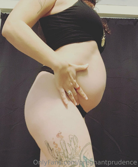 pregnantprudence xxx nackt bild