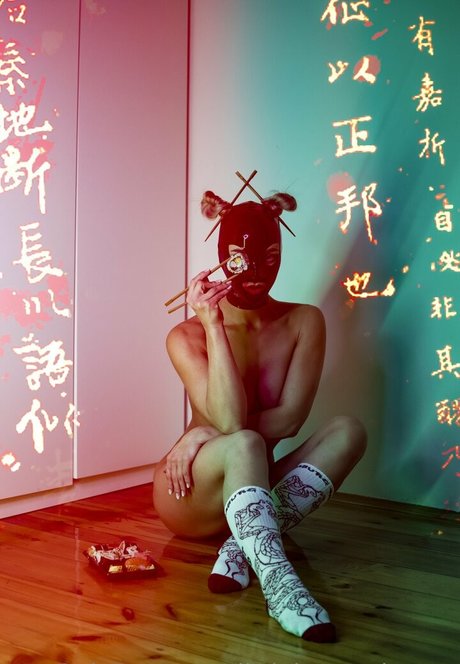 littlelatexprincess sexy pornostar archiv