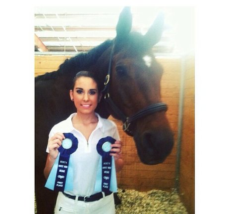 Ashton Hatchell kunst exklusive bild