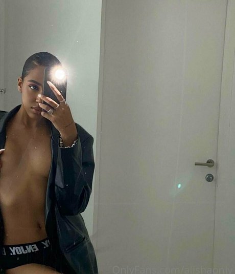 Alisha Kone schöne pornografische bilder