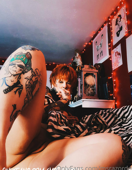 msrazorde erwachsene nacktheit bild