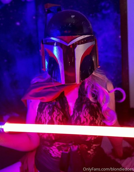 blondiedoes erwachsene pornostar bild