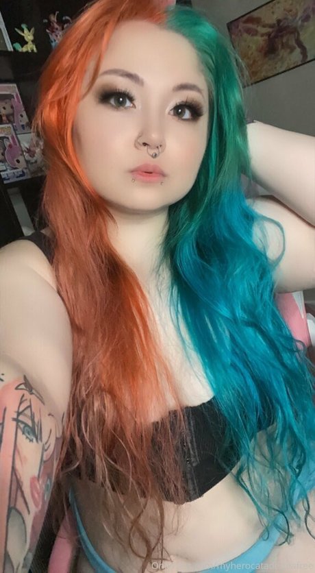 myherocatademiafree nackt hd galerie