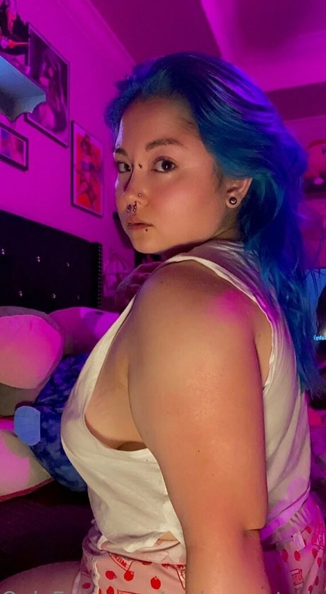 myherocatademiafree exklusive nackten bilder