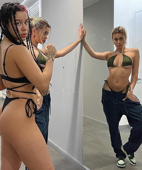 Milash Hub top pornostar foto