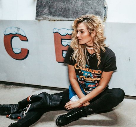 Scout Taylor Compton kunst hd galerien