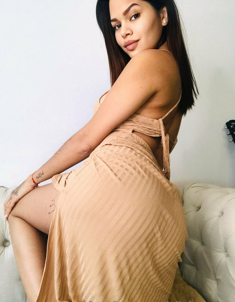 sofia jones2 erotische nackt fotos