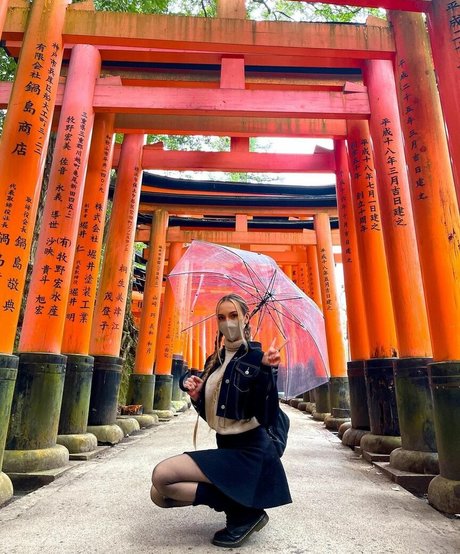 Fasffy Mega Dump erwachsene kunst galerie