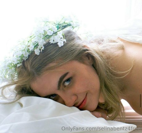 selinabentz4free top akt bilder