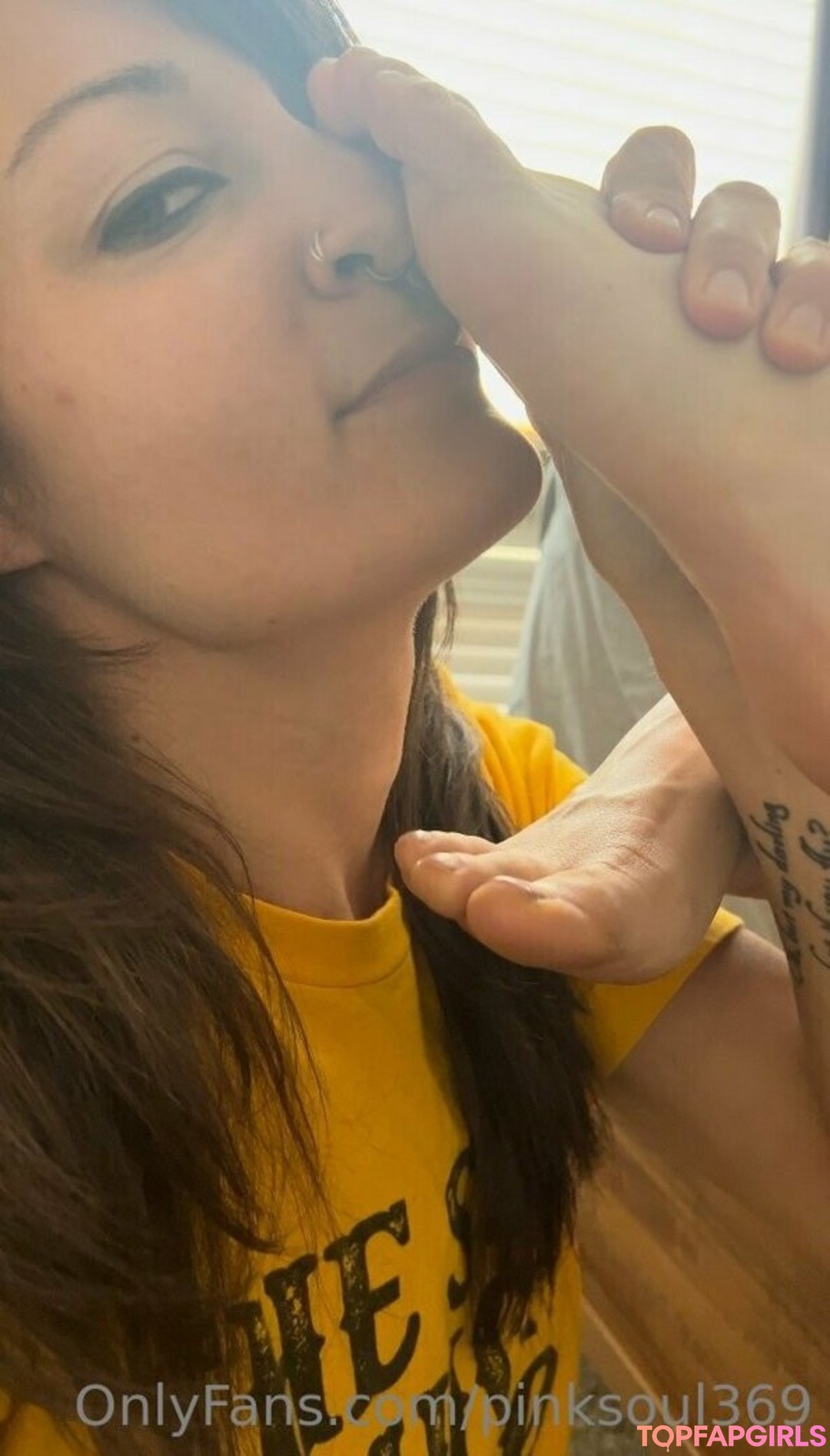 Mary Angela Barron sexy nackt bilder