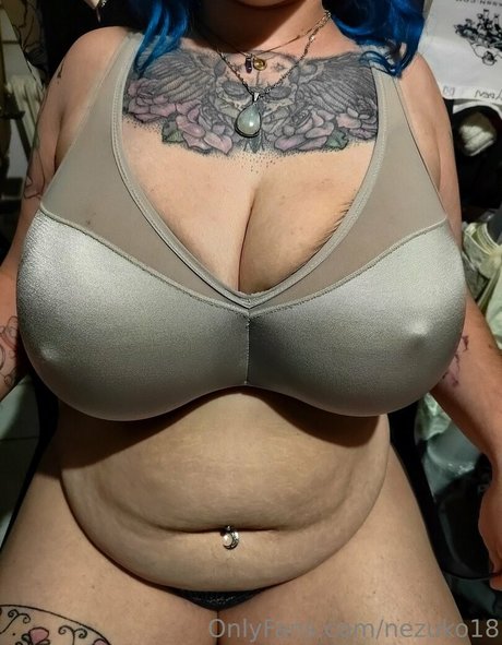 nezuko18 schauspielerin freie fotos
