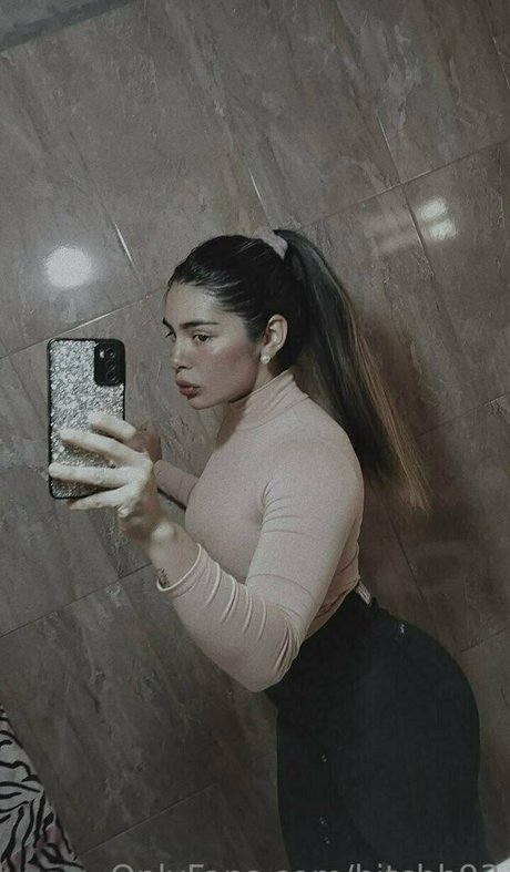 bitchh93 hd exklusive foto