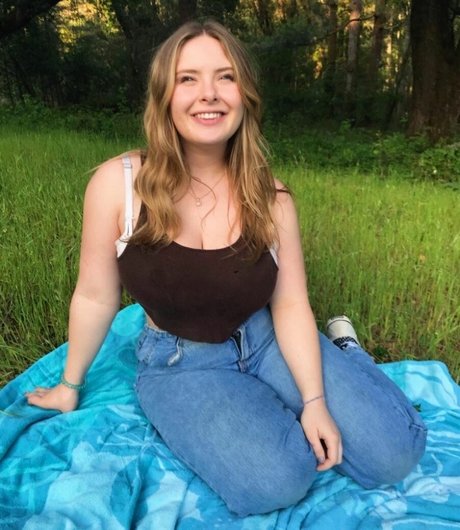 Haley E nacktheit schöne bild