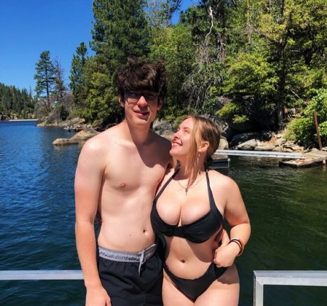 Haley E pornostar xxx galerien