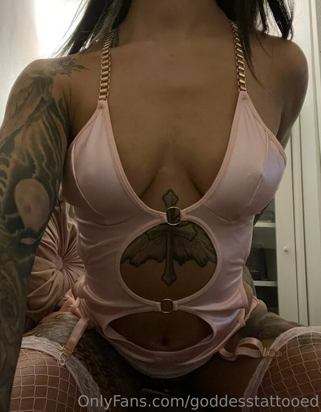 therealnaisiobhan sexy perfekte fotos