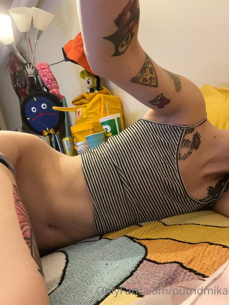 Putrid hübsche nacktheit galerien