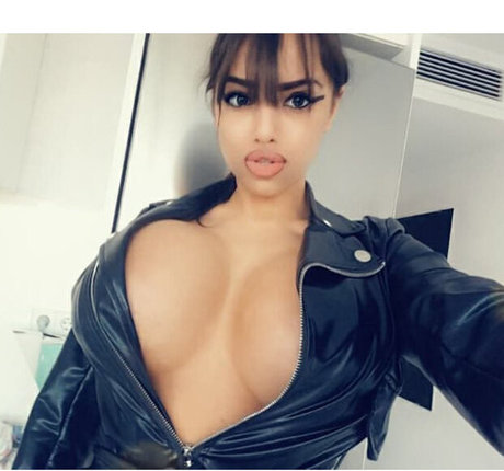 Atlanna1 top nackten fotos