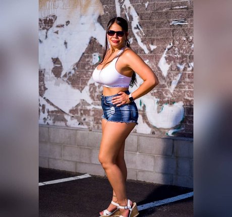 Eimeo porno xxx galerie