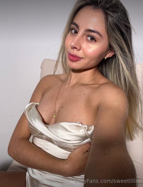 sweetlillie model top foto