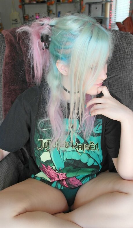 sarahsuniversefree model hübsche galerie