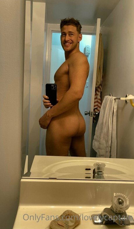 lovelycaptain erwachsene porno bild