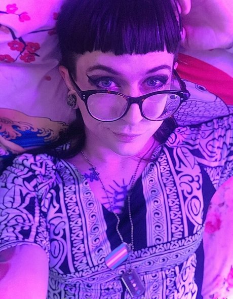 lil missmaverick kunst exklusive fotos